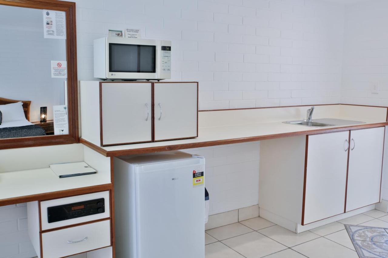 Central Park Motel Rockhampton Zewnętrze zdjęcie
