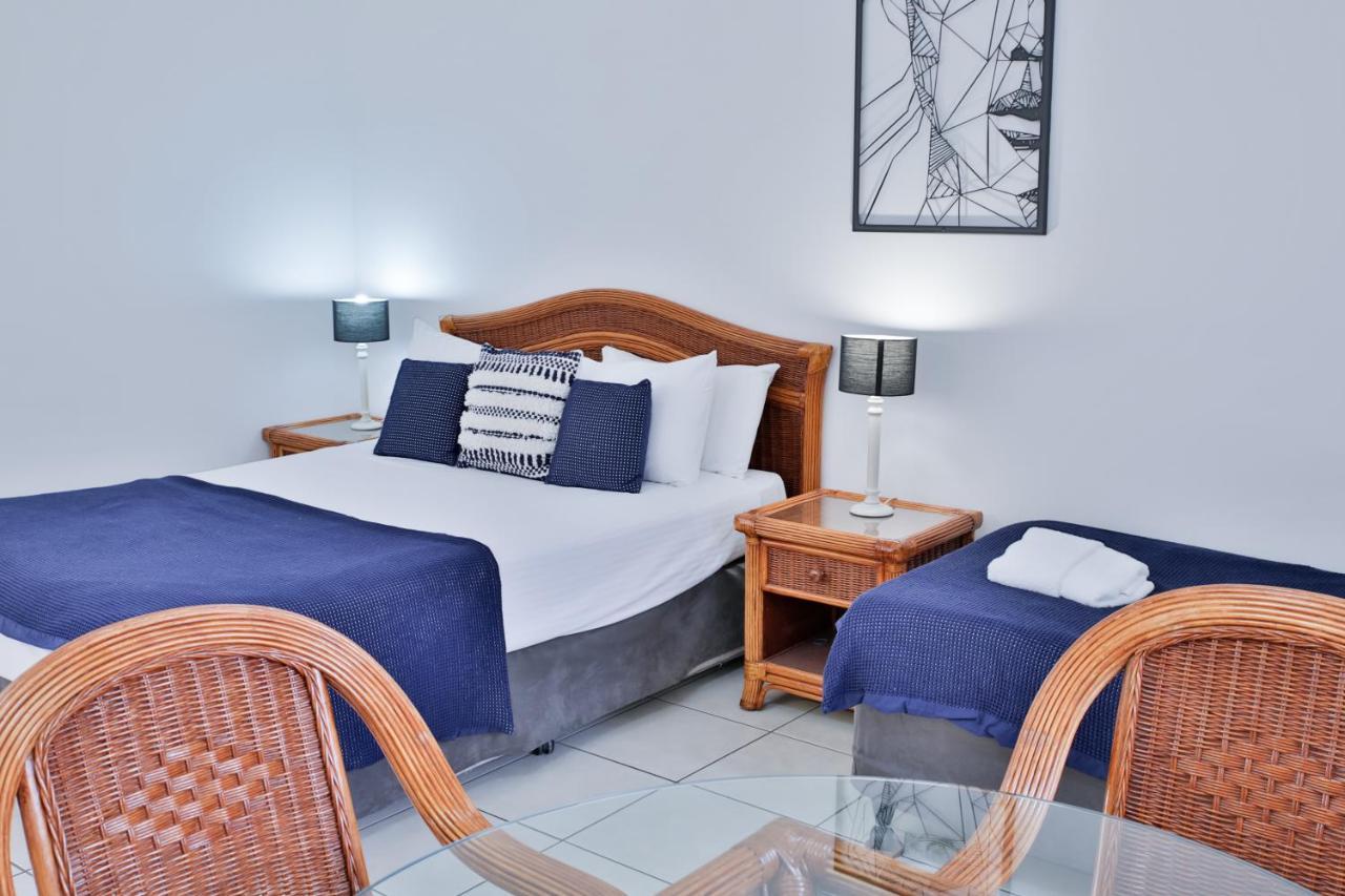 Central Park Motel Rockhampton Zewnętrze zdjęcie